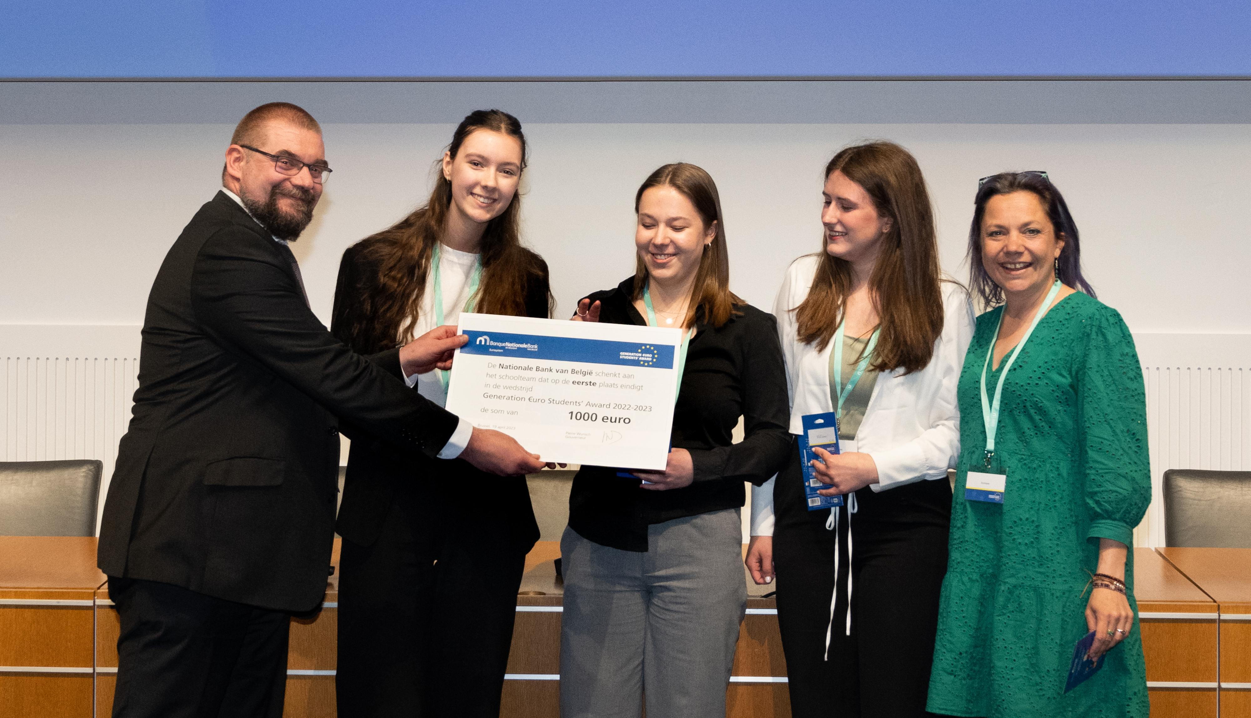 Team Ecompas van school Het Kompas in Sint-Truiden